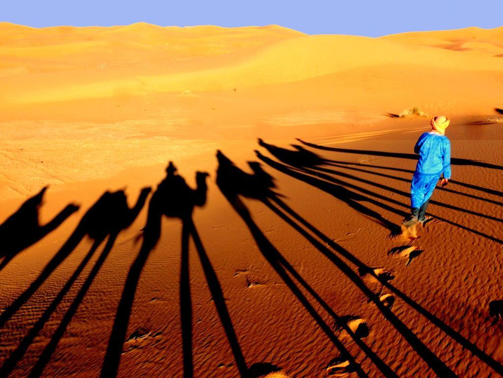 La Vallee Des Dunes - Auberge, Bivouacs Et Excursions Merzuga Kültér fotó